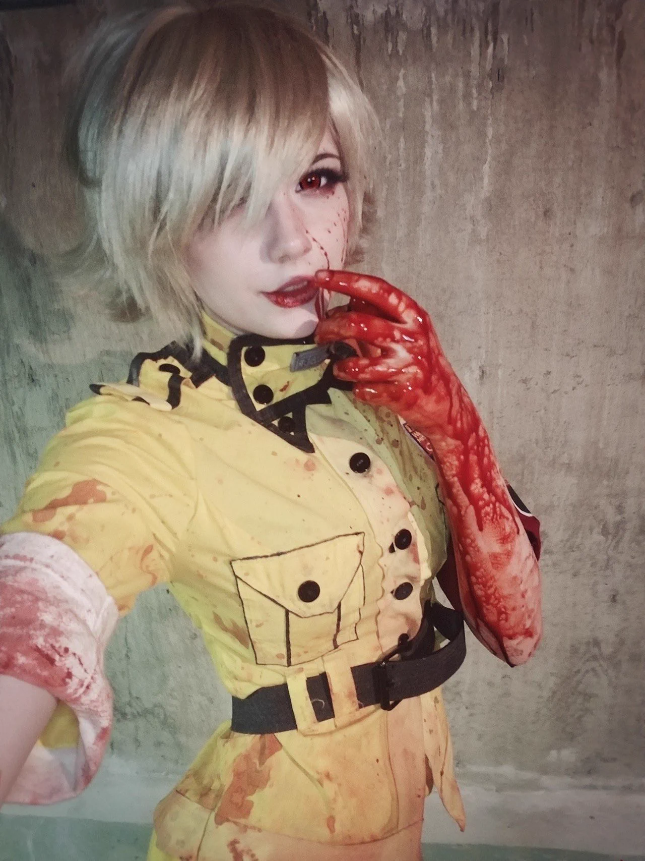 @enix127 EEEE, lokey one of my first cosplays :3 https://t.co/R6rKkF4v6M