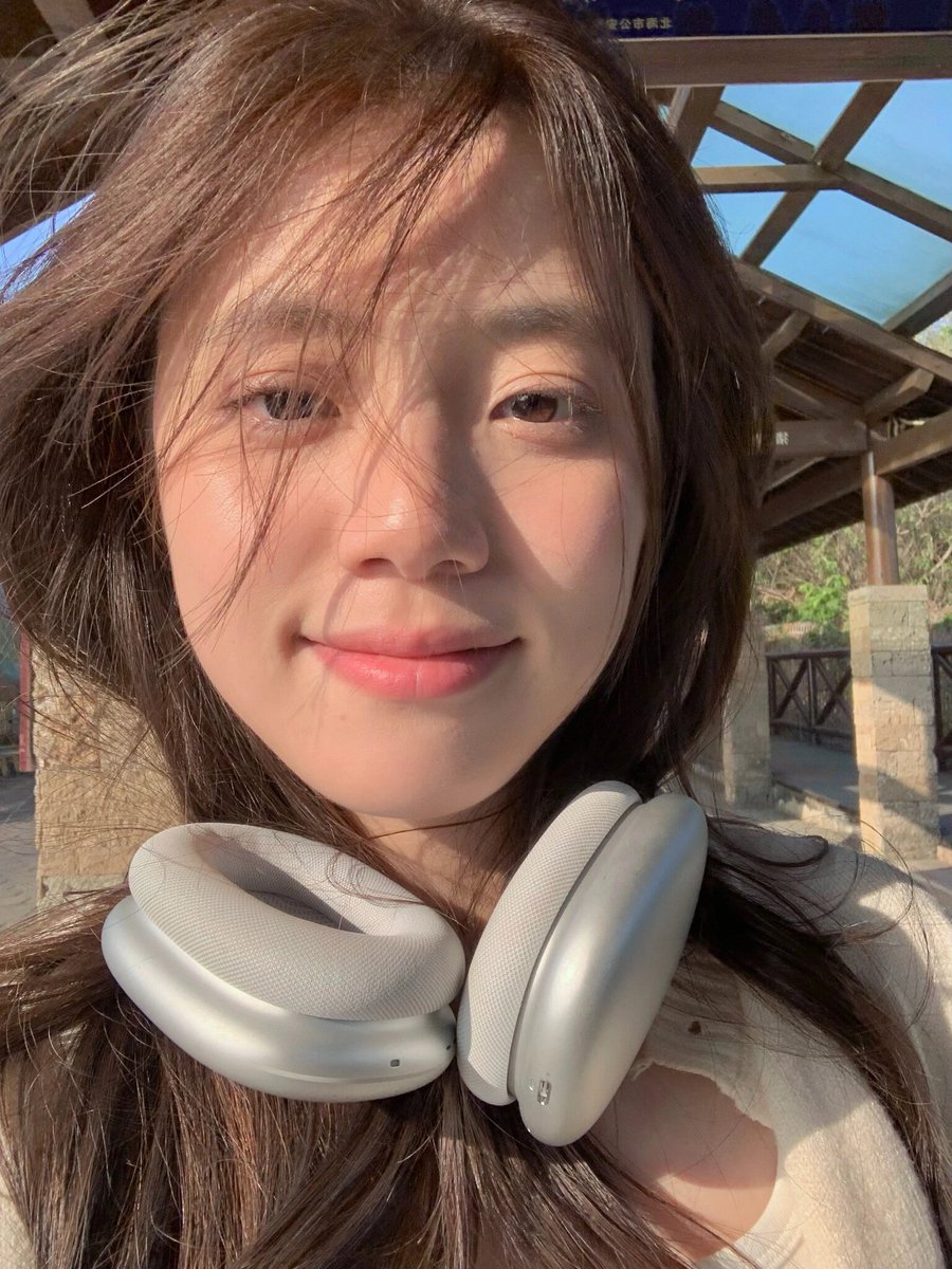 停下来，听听歌吧 https://t.co/k8Pdt2R60w