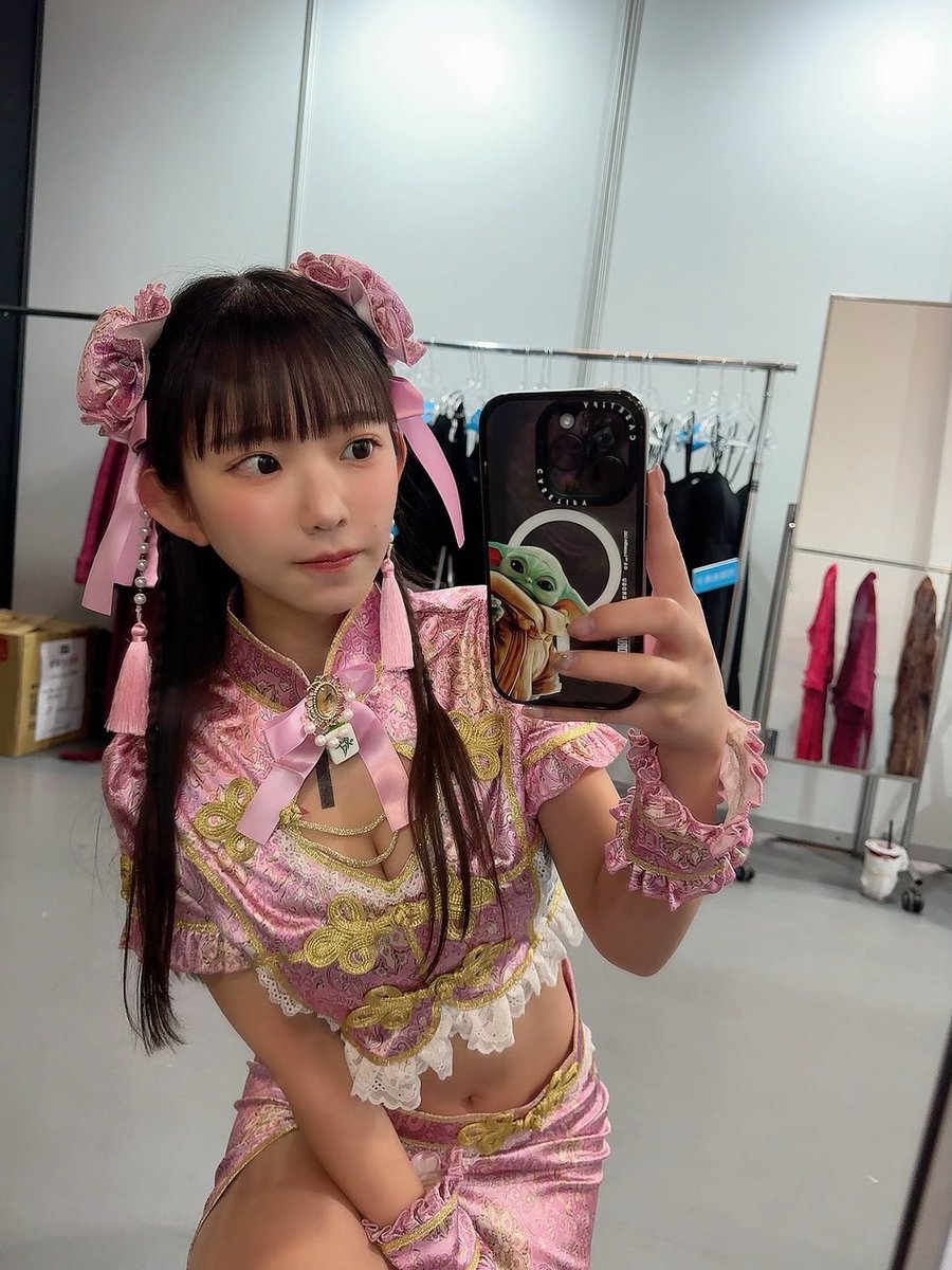 台湾受注チェキ
本日27日23:59まで！！！
衣装はこれ➕黄色ミニドレスと
明日の2着で全7着です💪
ぜひぜひゲットしてください😚💗
明日は最終日！楽しんできます💜💜

https://t.co/wvdTXGpmtN https://t.co/RVJyBA7O8D