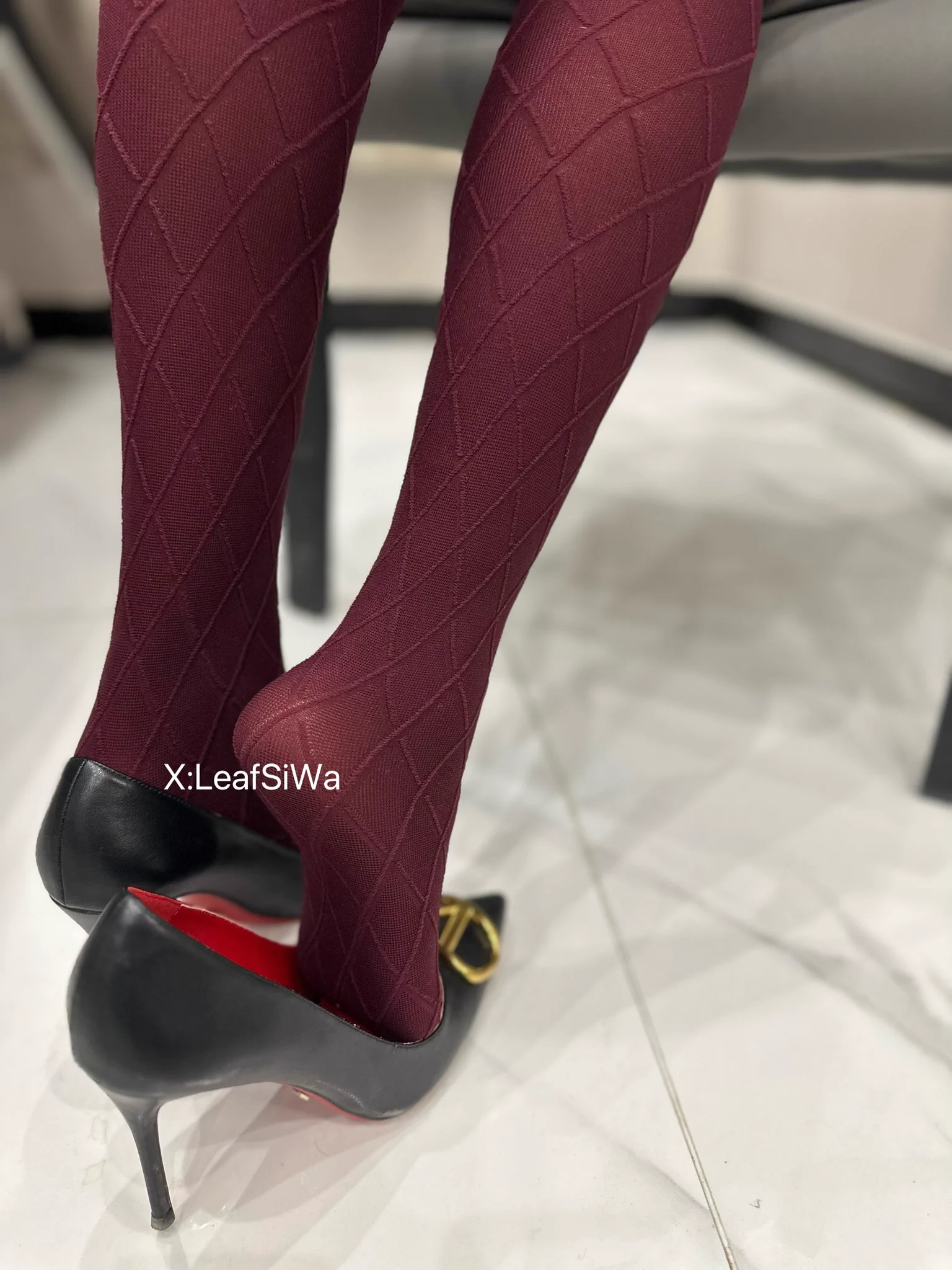 Veneziana pola 60d酒红色。 https://t.co/fErOuzYbFK