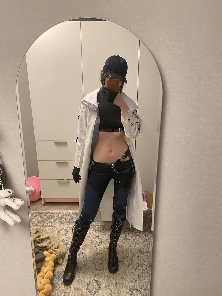 @JyunaUndomiel MY QUEEN KNOWS ME TOO WELL https://t.co/vPsmOnsyg4