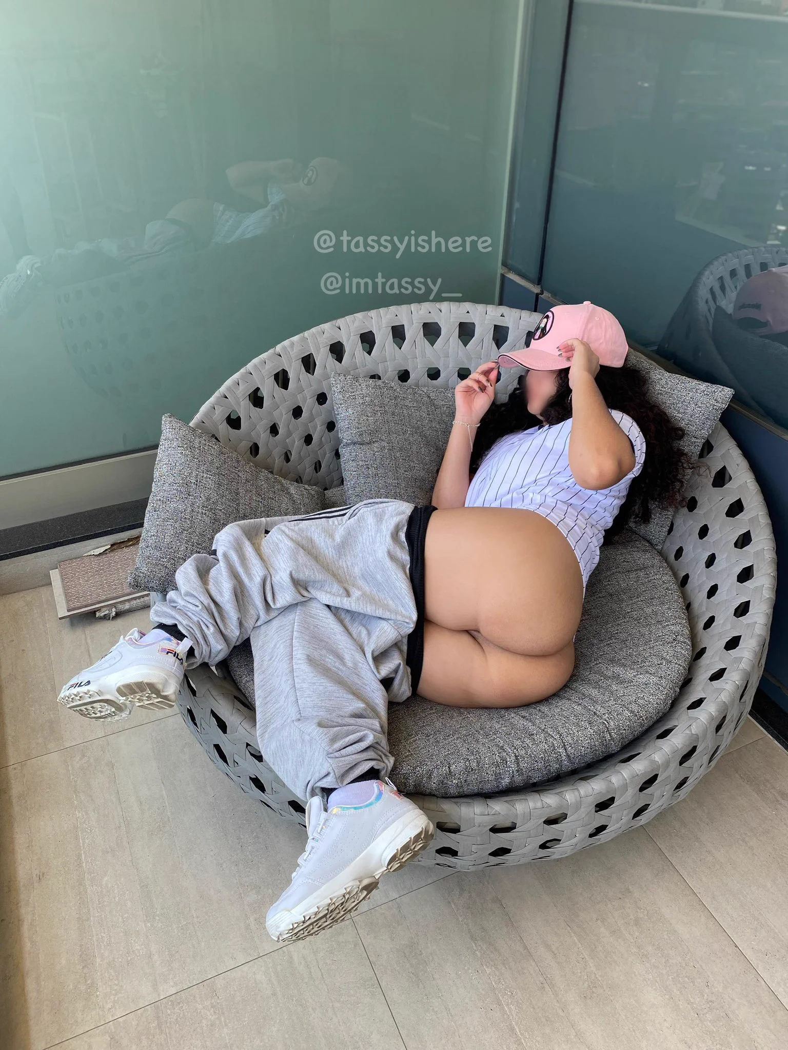 Anyone willing to take off the rest of my clothes? 🥵 https://t.co/nCm3BQvlZ2