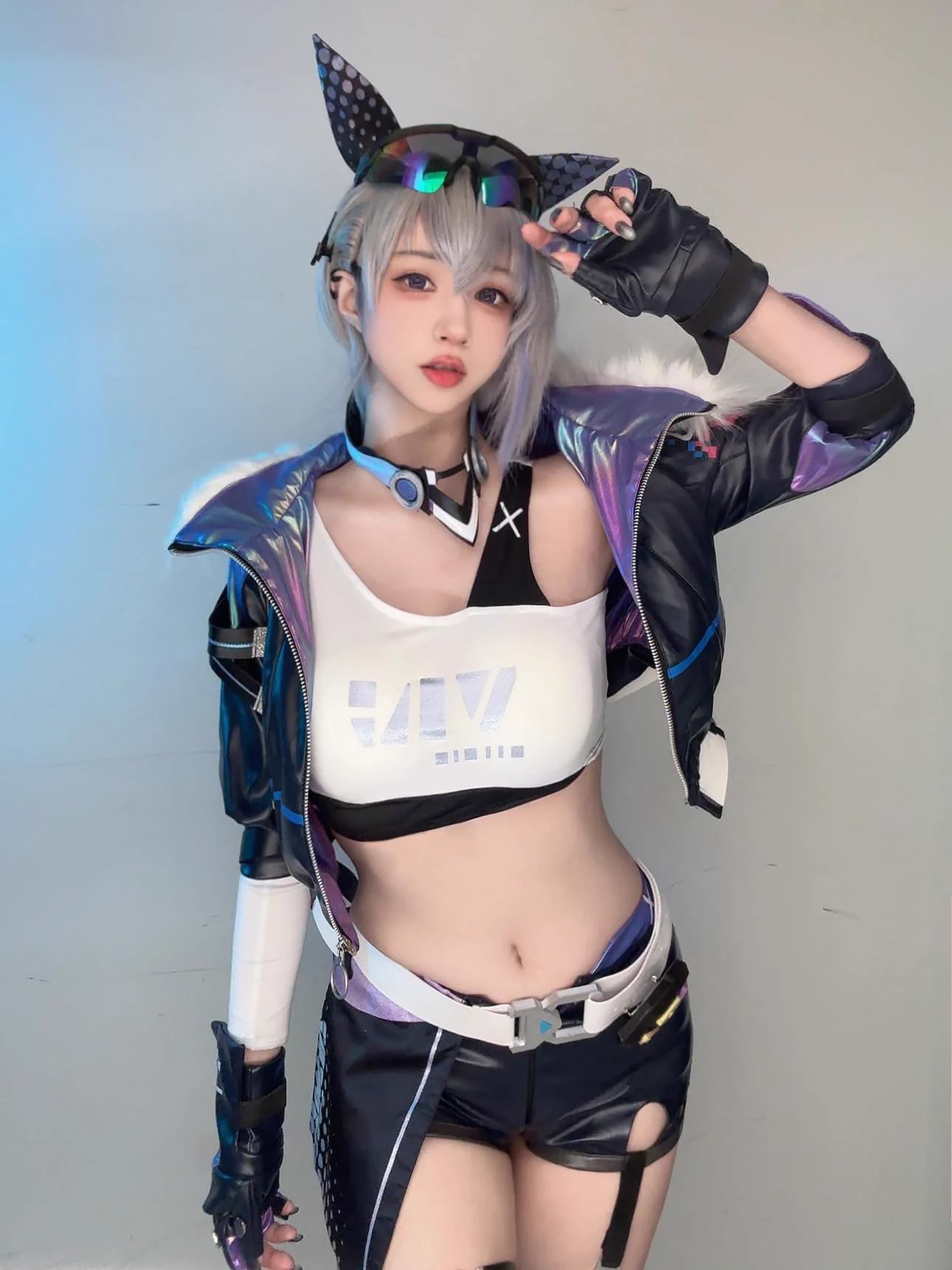 拍了好久一直忘記發💦這兩天會更新照片在平台！お待たせしました💦今日はfantiaで写真をアップします🥺崩壊：スターレイル 銀狼 https://t.co/GeEVpsSy9F
