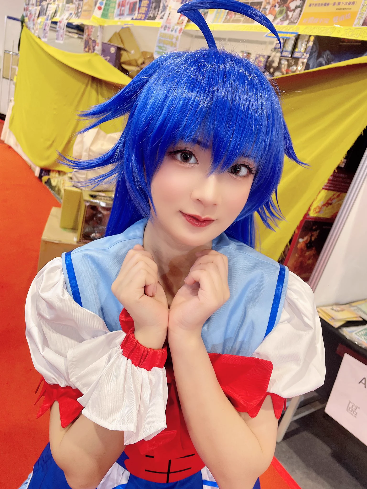 神祕偶像伊露米💙 https://t.co/KZxfORvgcr