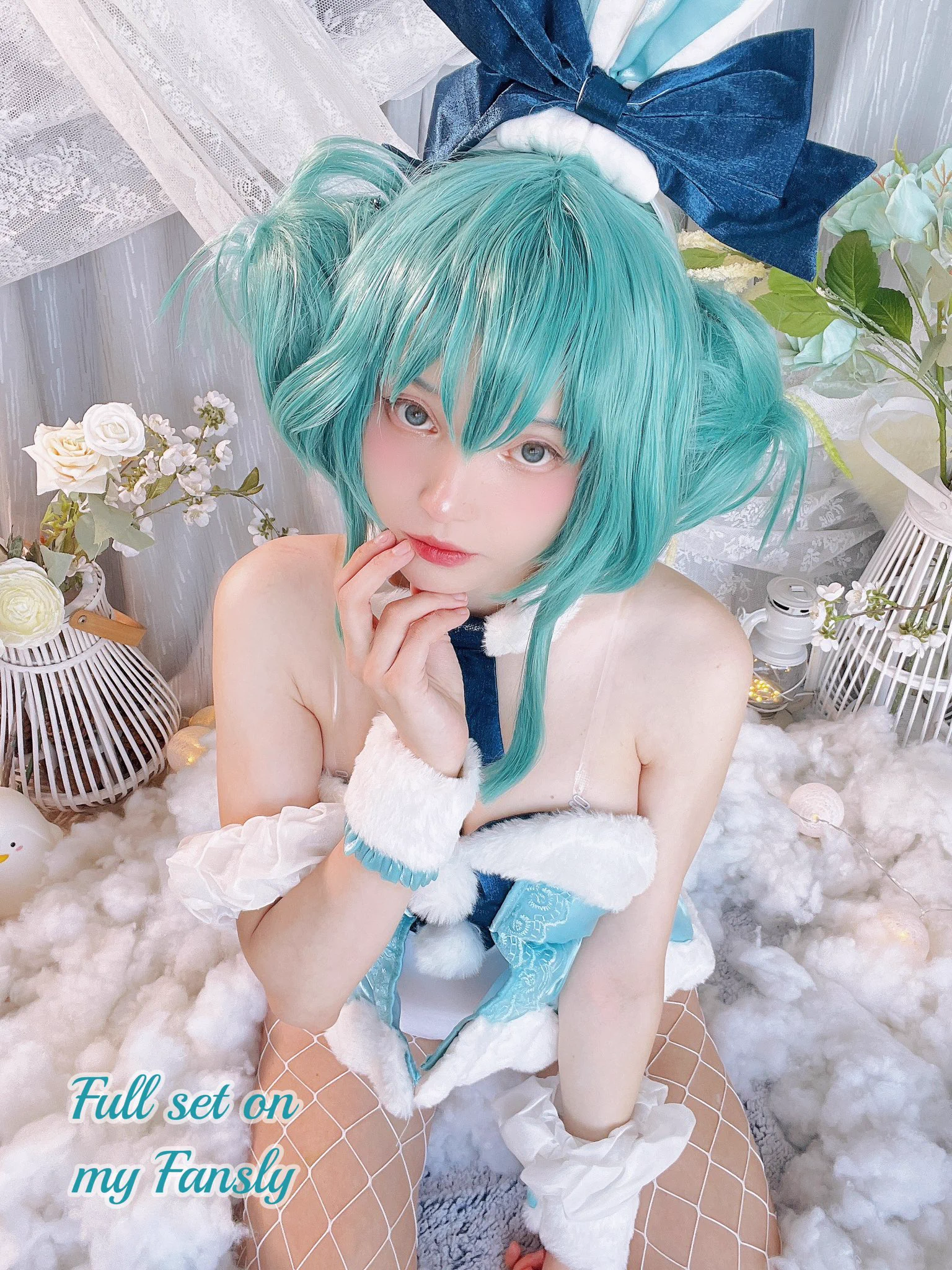 Cosplay of Hatsune Miku Rate it please 💙 https://t.co/8gMHOyNEf5