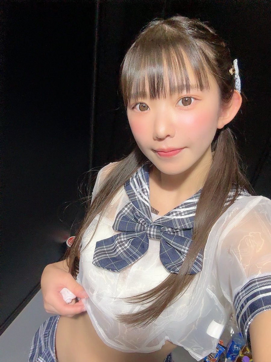 【おしらせ】
2月18日(日)
三重県桑名市のキング観光サウザンド桑名サンシパーク店さまに行きます🫶✨

実践時間
9:00〜15:00(休憩12:00-13:00)
⭐︎ツーショット1枚
⭐︎サイン(色紙のみ※ご持参お願いします)
対応させていただきます💪
気軽に会いにきてくださいね❤️
よろしくお願いしますっっ💗 https://t.co/93maEtHlFU