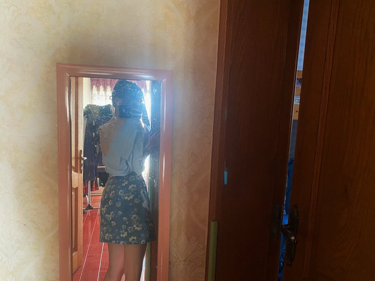 好久不见
情人节忙着爽呢
敷衍一下大家 https://t.co/u73sc13gpL