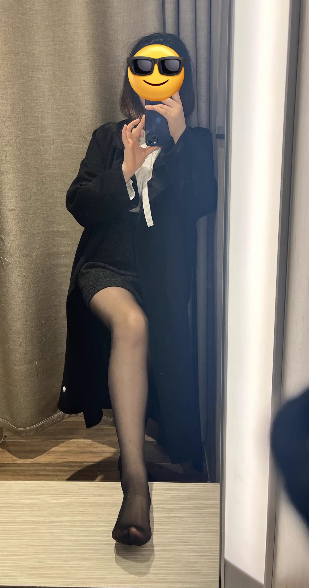 脸一遮我也是个美铝 https://t.co/3zgSWFTeuH