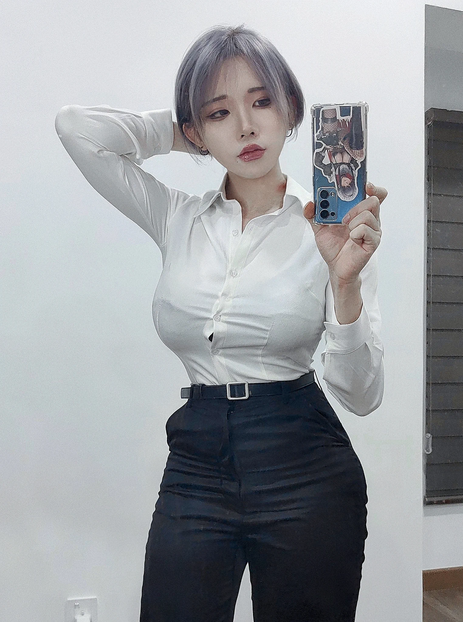 monday blueeeeeeeee https://t.co/RdkViYLdLr