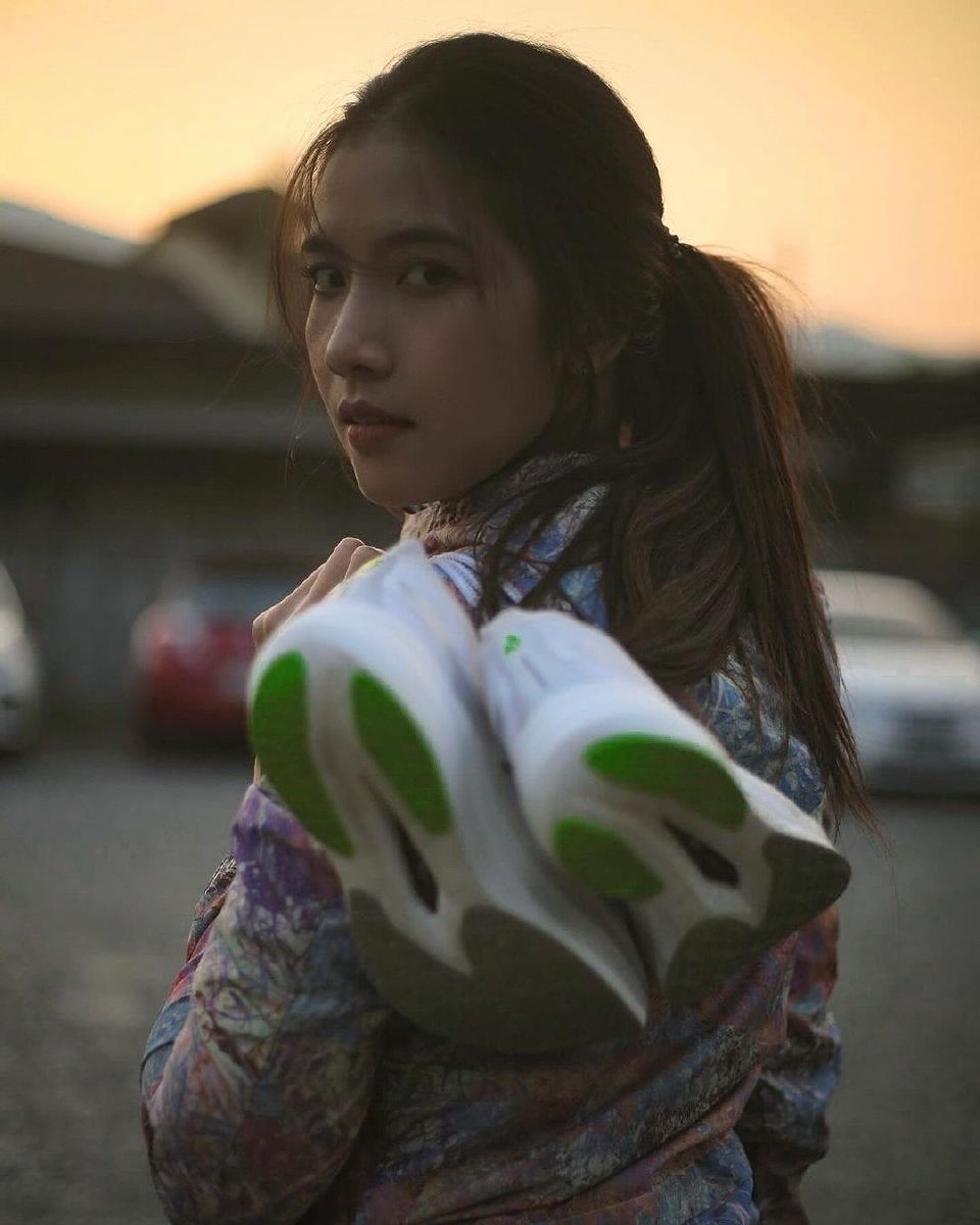 大家都看看这是大师赛啊，还是巡回赛，到底啥情况啊，还得把鞋脱了。 https://t.co/3xY8M8w7w0