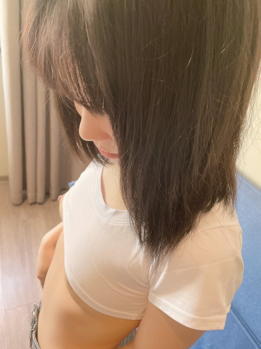 你这么这么宅啊？没有啊。有啊，你在我心里就没动过。
#萝莉 #反差 #学生妹 #淫荡 https://t.co/ar7OA1eFLr