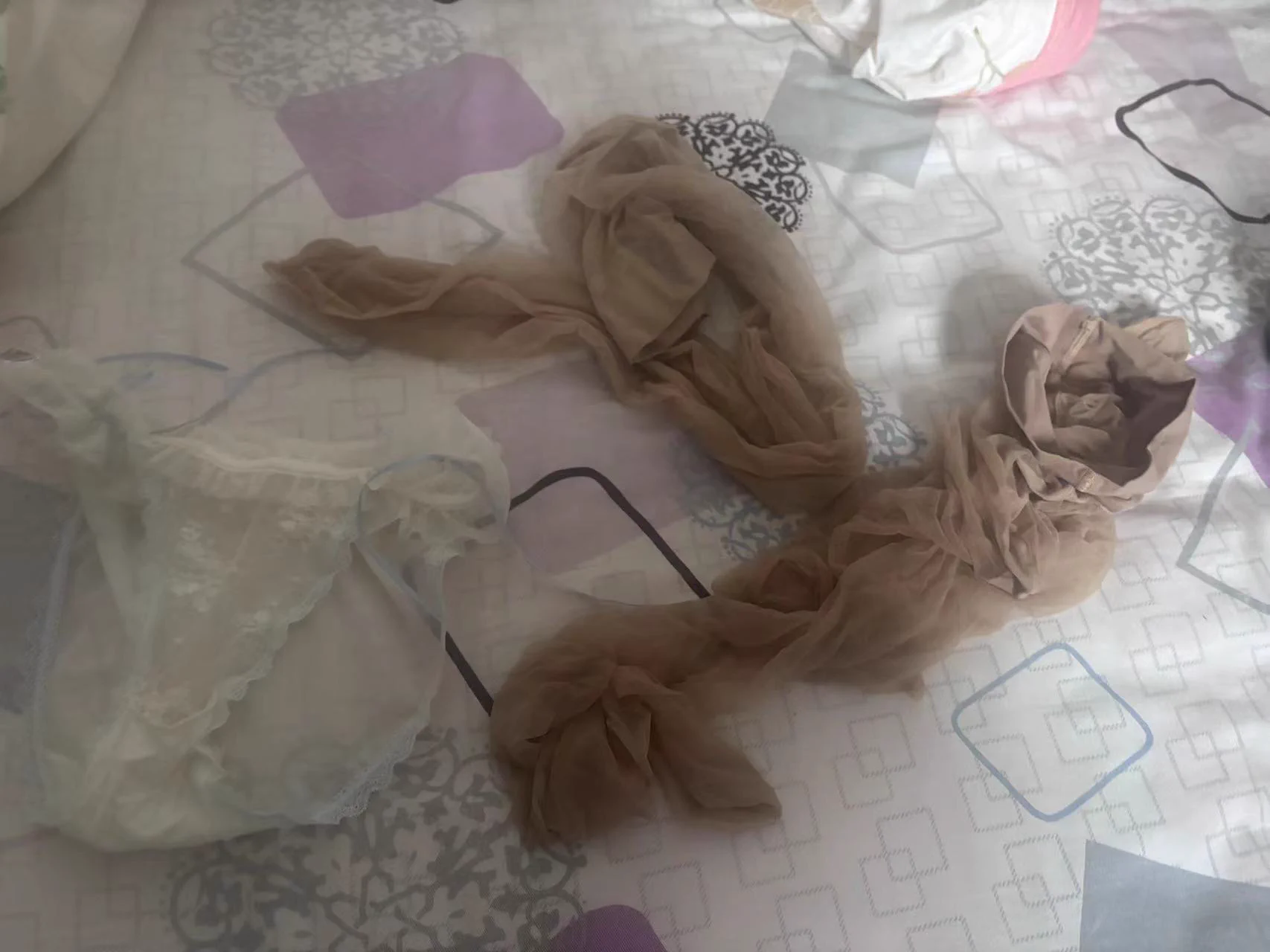 同好投稿，想让同城的人来打胶女朋友的丝袜跟内裤，量大精浓的来，027地区的请私信。 https://t.co/u5wXck3NHE