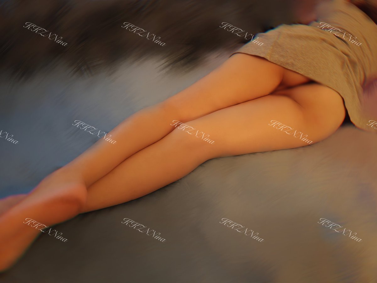 老婆上班前赖床
今天就这样去公司诱惑人 🤤🤤 https://t.co/R5Q5eaHpEN