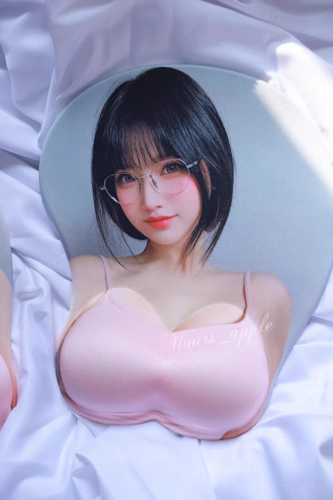 nini鼠标垫上线
是蜜桃味的胸部🍑
🔗：https://t.co/9mIjQy3OTs https://t.co/nHDVH413SE