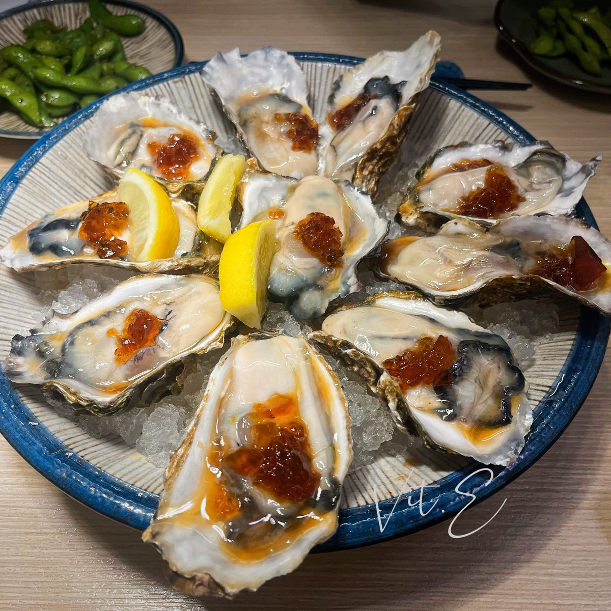 久違的帶退推的小夥伴小隻🍭來補身體
這個月活動是299吃到飽、每顆2/3巴掌大
我吃了21顆(✽´ཫ`✽)
夠鮮夠甜 是我認證的好吃👍🏻

#OL吃什麼 #生蠔 

但又來到同樣的問題
我們兩個女的自己吃那麼多生蠔🦪到底是圖什麼🫠 https://t.co/IO6LdzlmXj