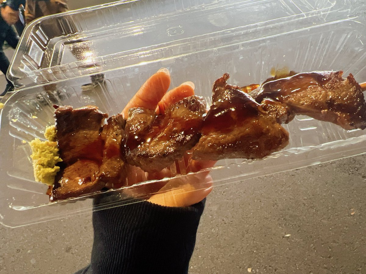 フェス飯🍚❤︎
イカは美味しすぎたのでもう一回たべます https://t.co/AFYWiWiW9H