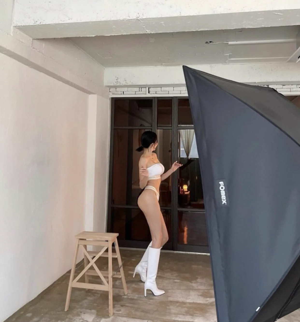 工作剪影#DALS #QueenOfTears #健身 https://t.co/sJLfbHh9yK