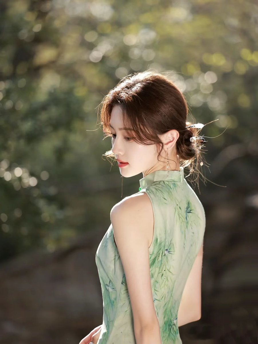 一句春不晚，我到了真江南。江南是你心中的白月光吗？ https://t.co/yguYlasW1e