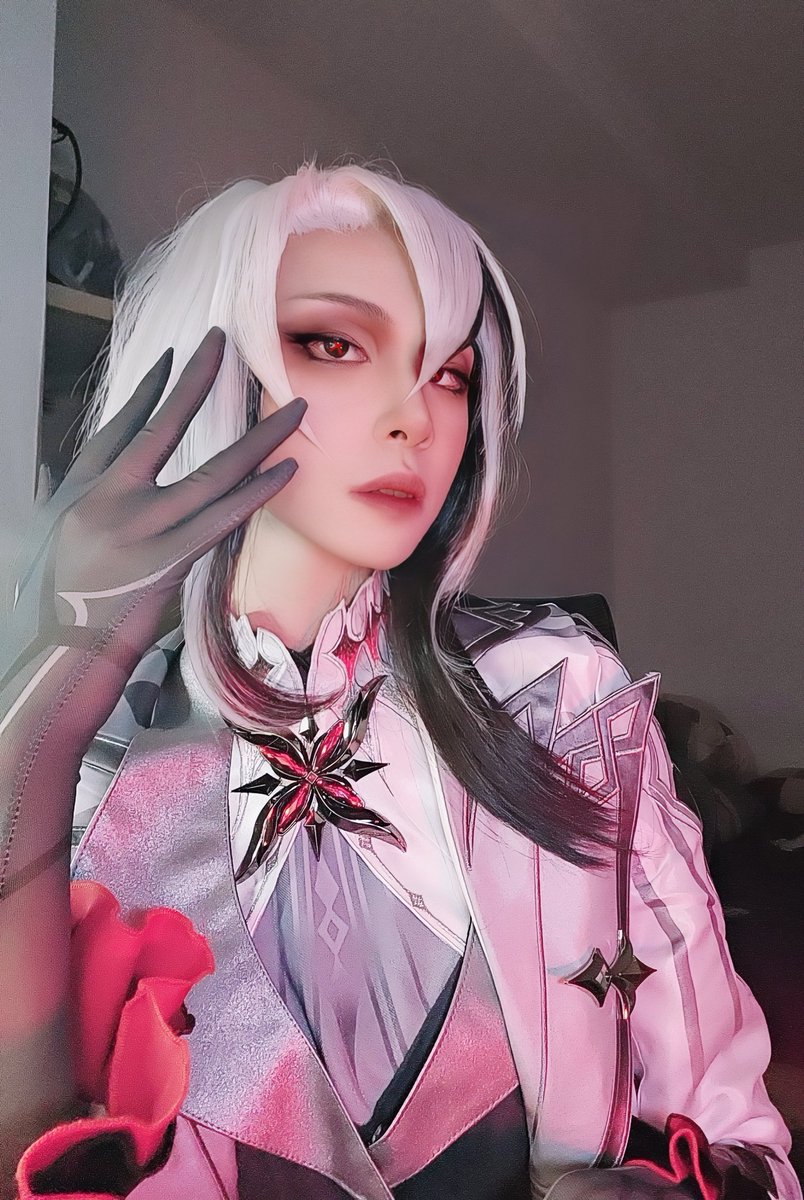 不愧是仆人我这种屌丝穿都酷 https://t.co/ETz4hq45hK