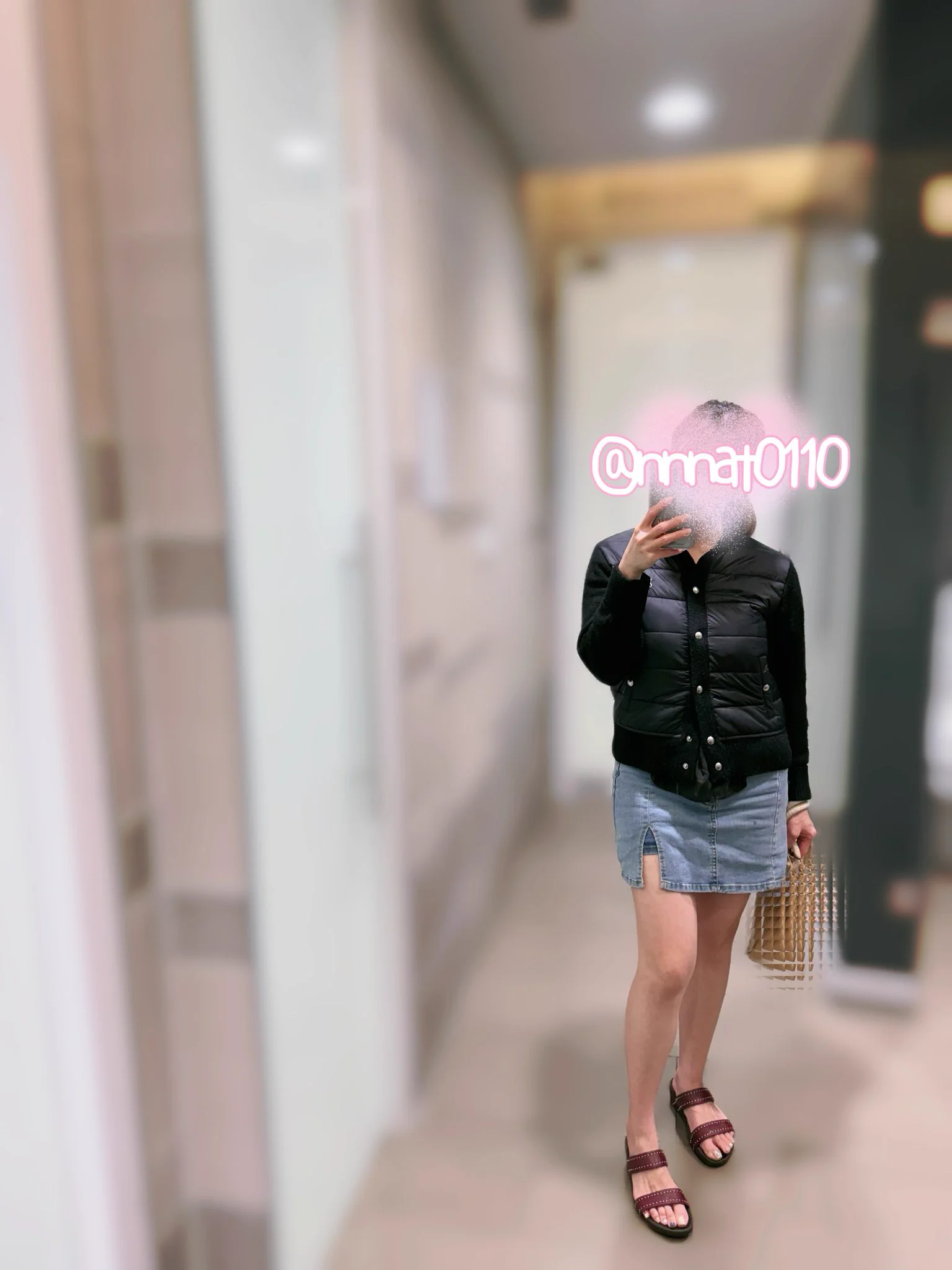 忽冷忽熱的天氣今天穿這樣好冷 https://t.co/1oNtJqGyeR