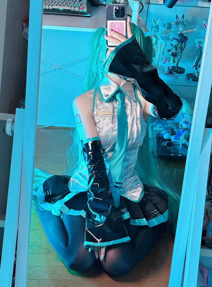 みく https://t.co/q0kfjLmuF7