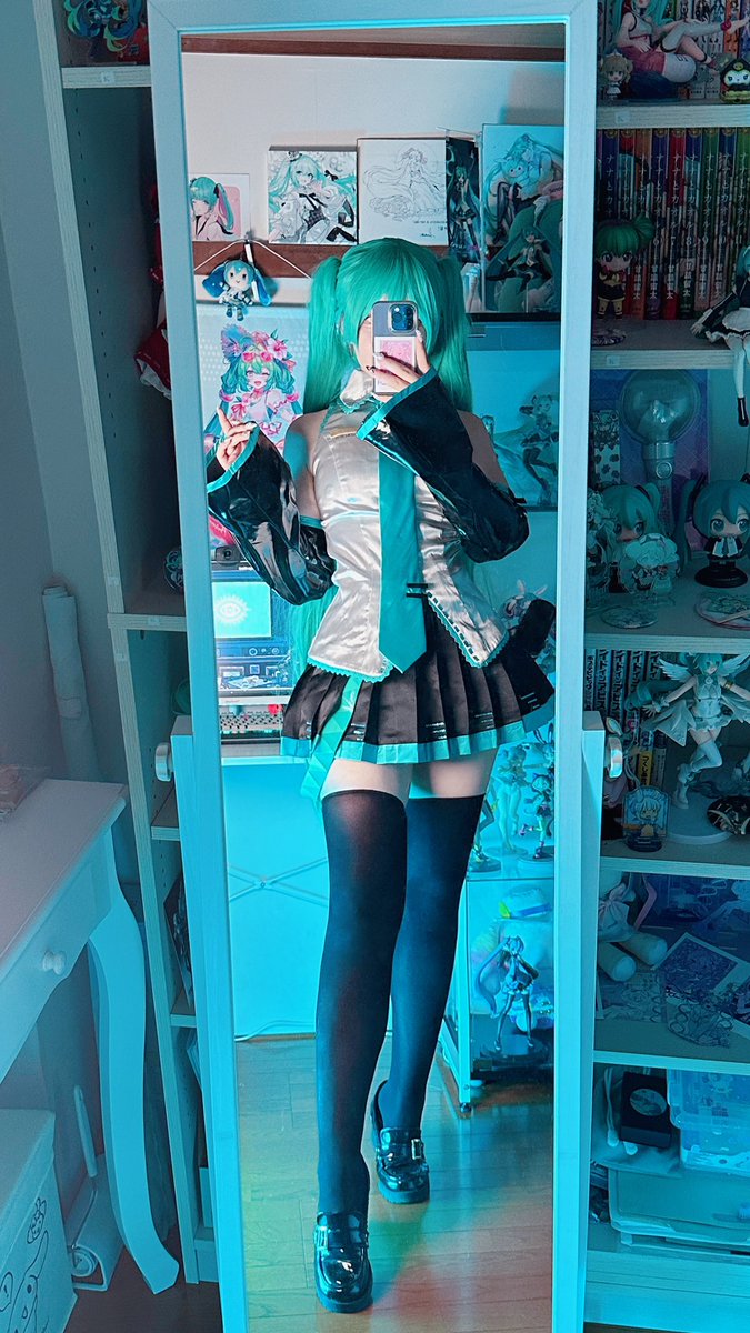 みく https://t.co/q0kfjLmuF7