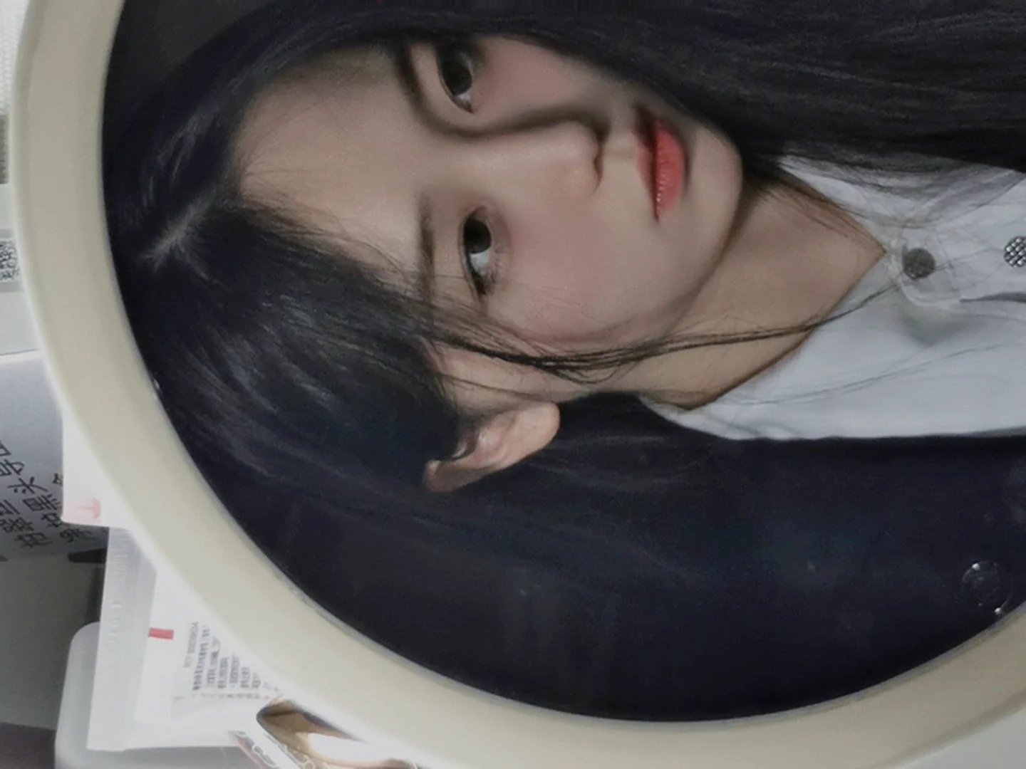 乱发点点 https://t.co/sKjNFp1QvQ