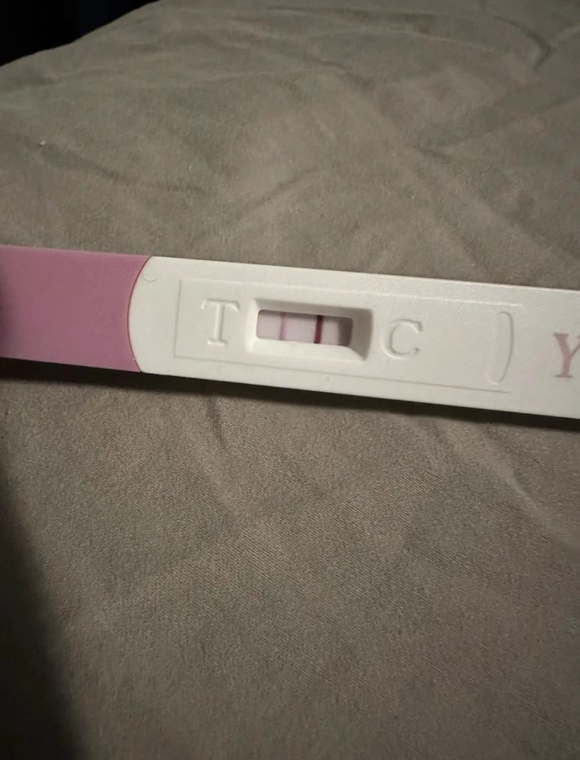 對不起孩子，爸爸是誰我不知道那個誰 沒帶保險套的給我出來😡就跟你們說 約我要穿雨衣 講不會聽我已經準備好被酸了🥹您各位小力一點噴🤣 https://t.co/BSz0V4PqUO