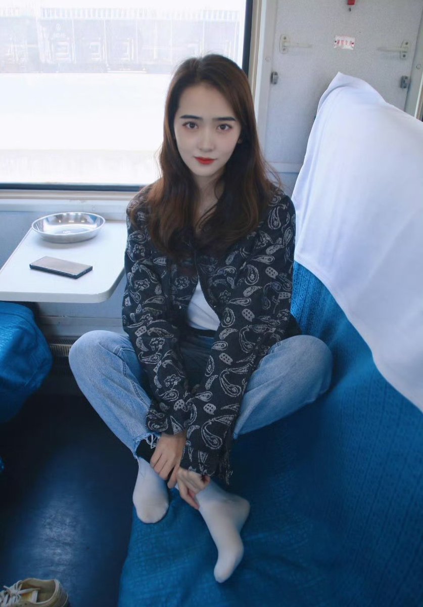 人在旅途。 https://t.co/dt1iTPrEen