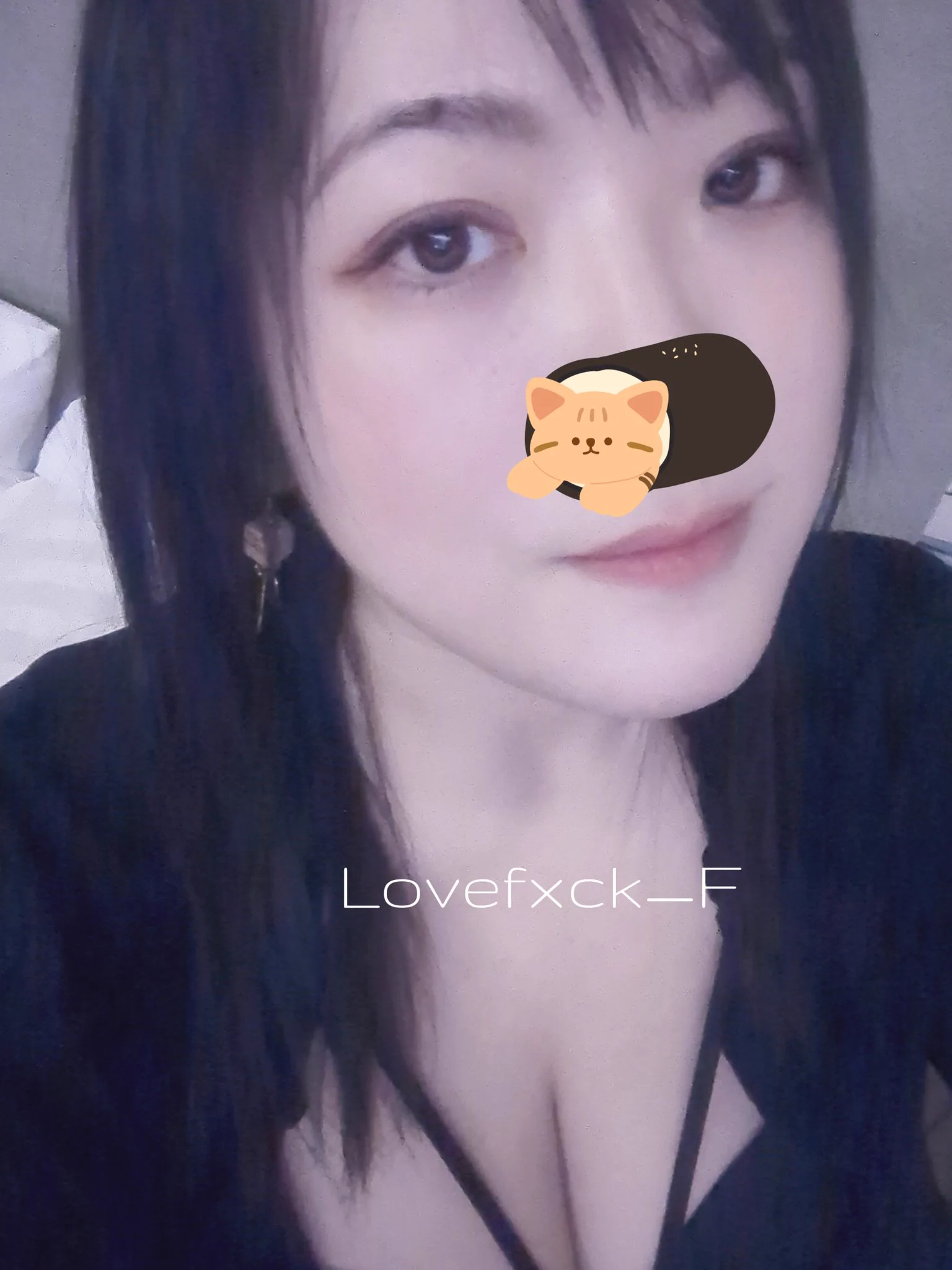 昨天畫了漂亮的眼妝！（但拍起來黑眼圈好深😭） https://t.co/6U6uP67hD8