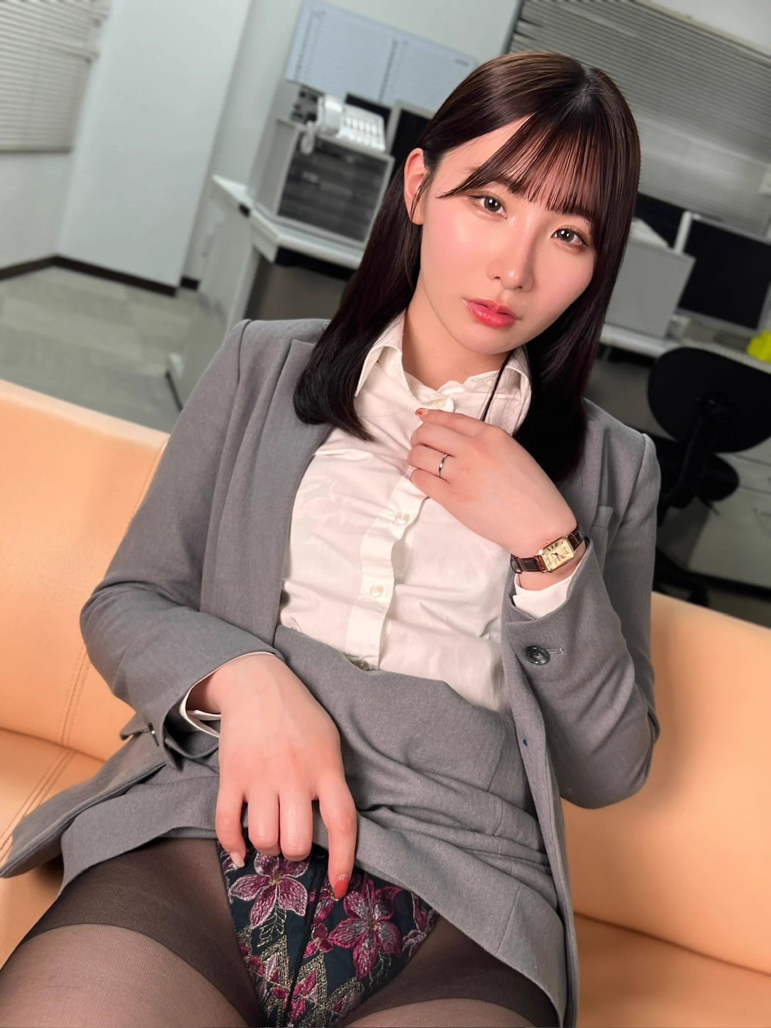 絕對領域 https://t.co/UWSyzARweU