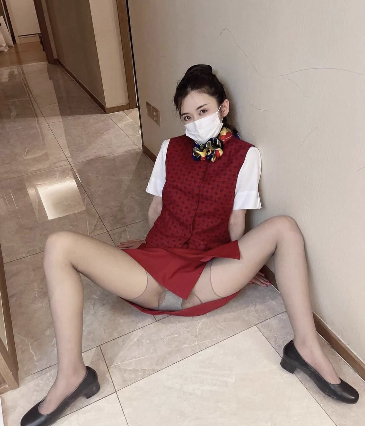 别跟小姐姐我说什么大道理 只希望你能大又能到底☺️售空姐群V: Ccooick https://t.co/jvrcmkwz5A
