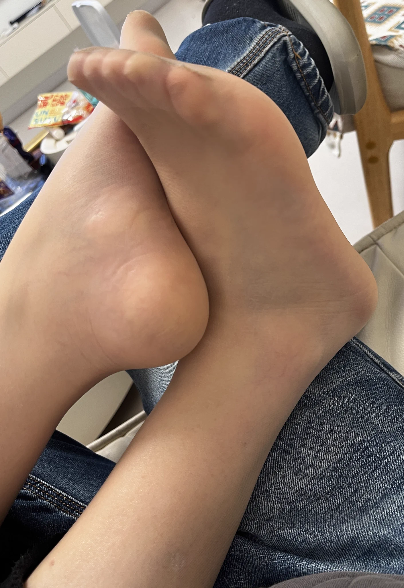 最幸福的时刻就是把玩老婆的丝袜脚 https://t.co/L028eLrttL
