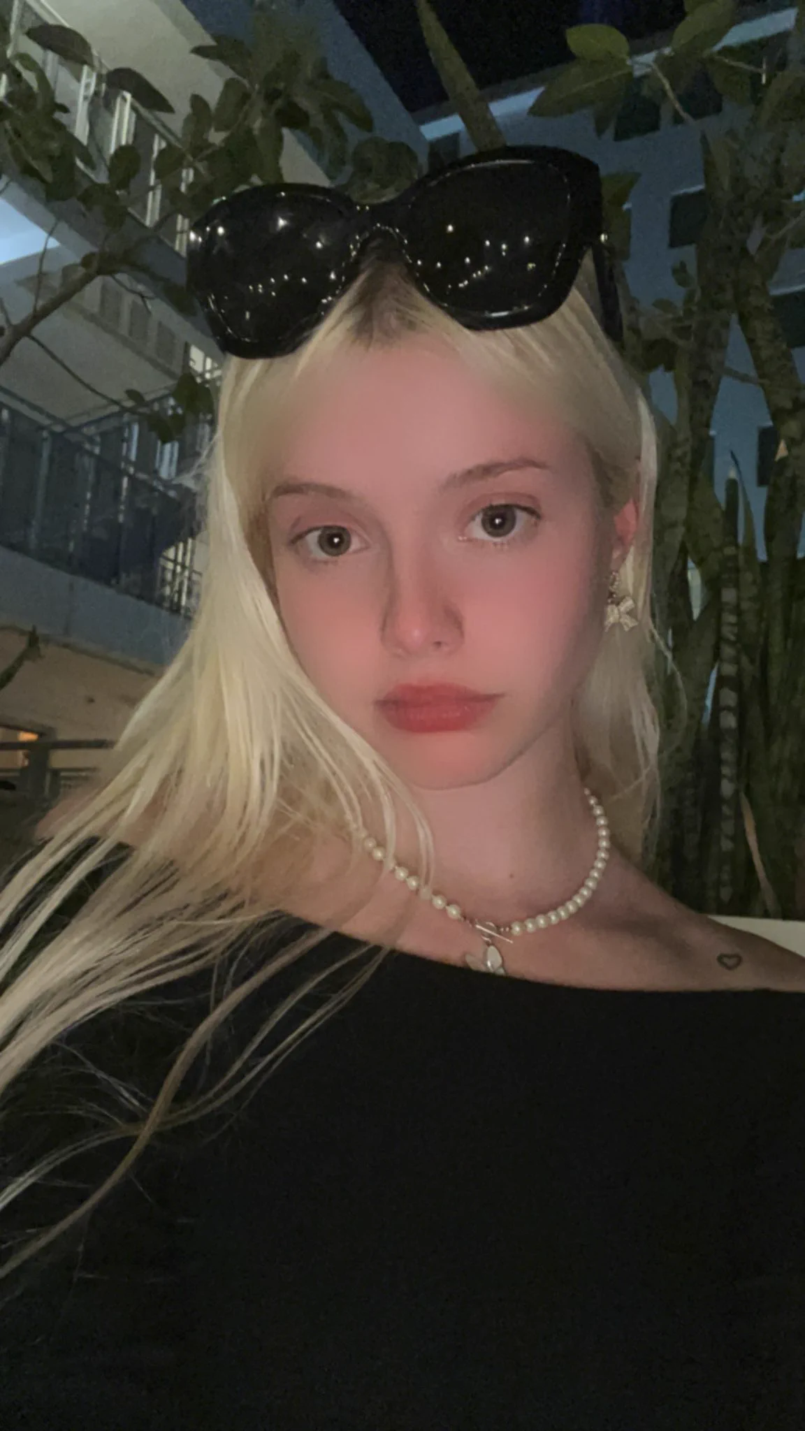 Date night 🖤 https://t.co/AYnjT7NGtd