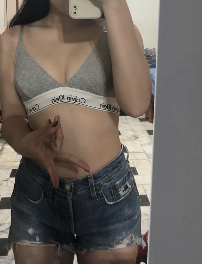 好想去海邊-.-！ https://t.co/Q1S8siV9d6