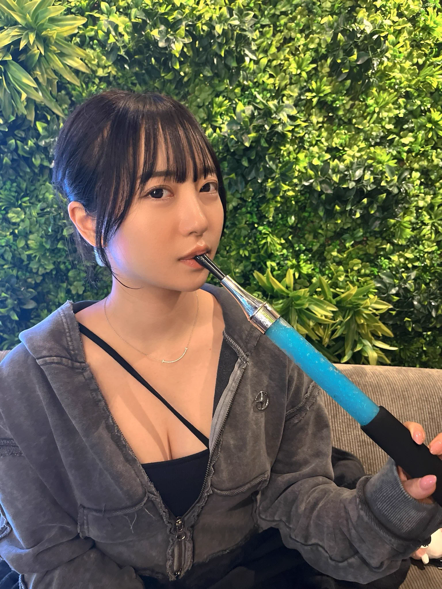 谷間にしか目がいかない、、笑 https://t.co/0sgxuV3TGI
