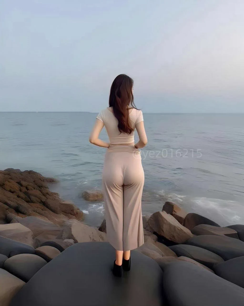 是想跟我在一起看海 還是想一起跟海發浪誰要試試海邊晨炮~ 早安 https://t.co/LXAT9XIqux