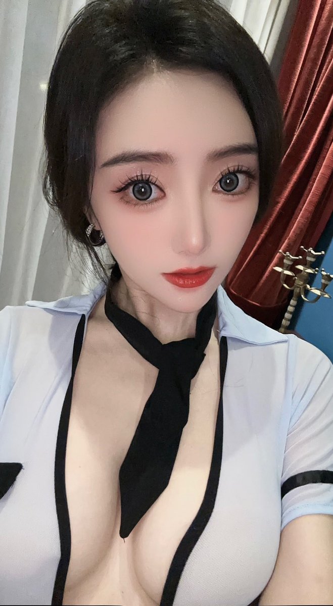 躺平是我今天的full time https://t.co/Tm51hl0HgM