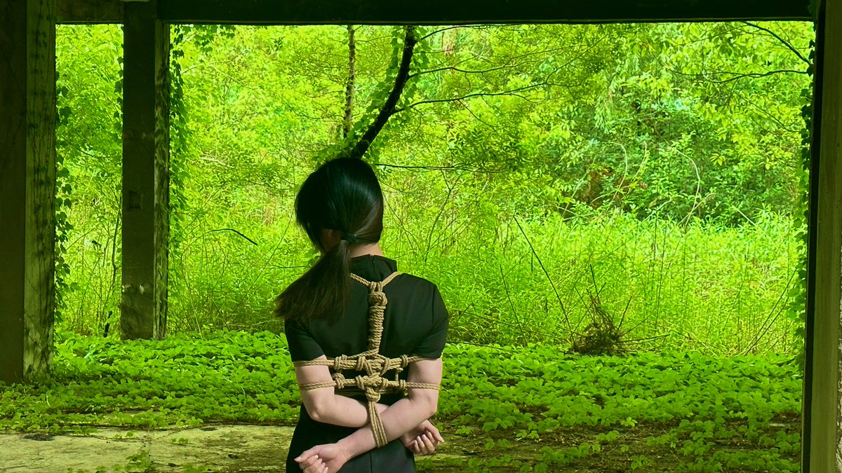 电影开场 第一幕 @sammisuyan https://t.co/yMi9T41Gt3