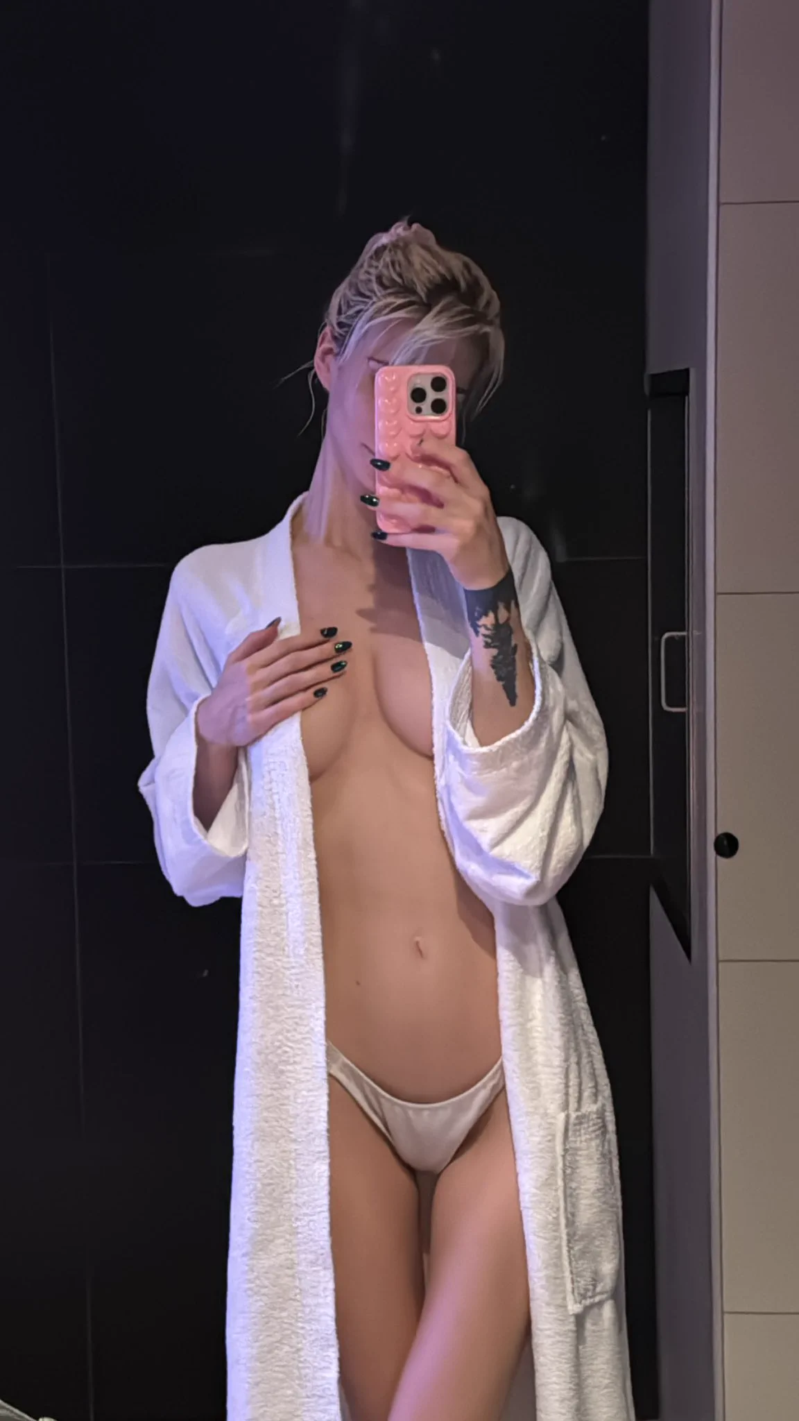 spa day with me? https://t.co/oSKeGhm8H1