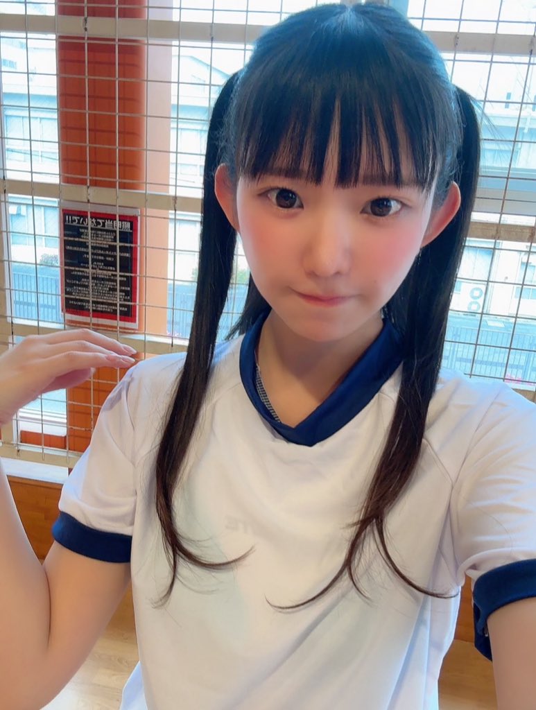 明日♡5月23日！北九州です✨
#スペース666 さんに行きます🫶
実践時間
10:00-16:00(休憩12:30-13:30)
⭐︎サイン(色紙用意しています)
⭐︎ツーショット1枚
対応させていただきます🫶お気軽にお越しくださいっっ🥰🥰
機種なにがいいかなぁぁ🎰

#スペース666
#PR https://t.co/j4v9qwDBFN