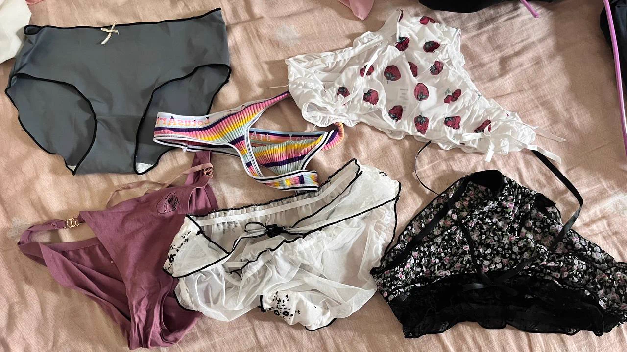 0716地区，湖北荆州推友投稿，邀请同好上门保养老婆的贴身衣物，寻找同城同好交流，交换老婆原味。有意向的同好可私信我获取联系方式，拒绝白嫖。 https://t.co/rTxP3S5Ekq