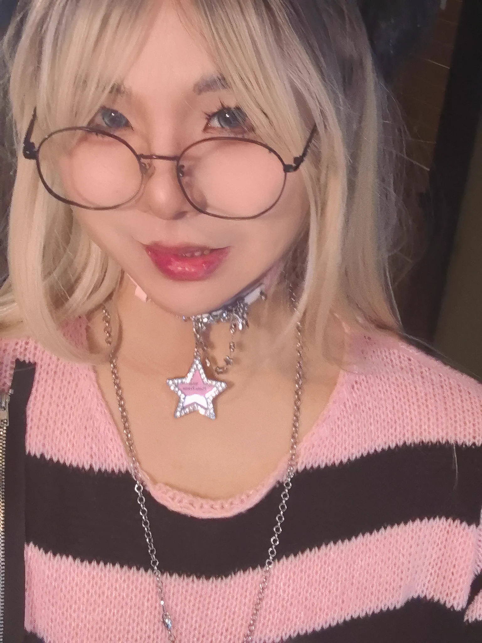 vv明明喜欢胖大叔，但是为什么找我的都是小五岁以上的弟弟～轻轻一撩就到手了呢～ https://t.co/KydEe61mNf