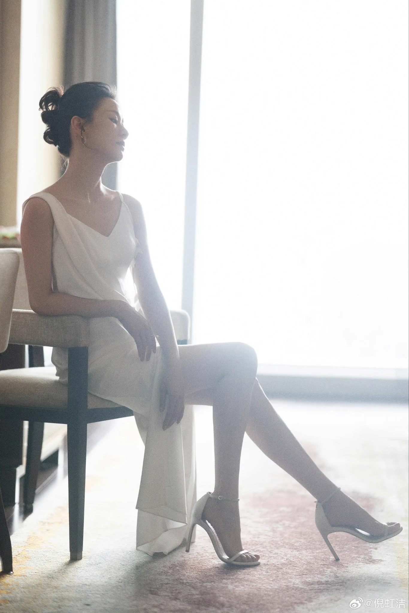 老实说，你们喜不喜欢她，我挺喜欢的 https://t.co/rTjlSr3IQQ