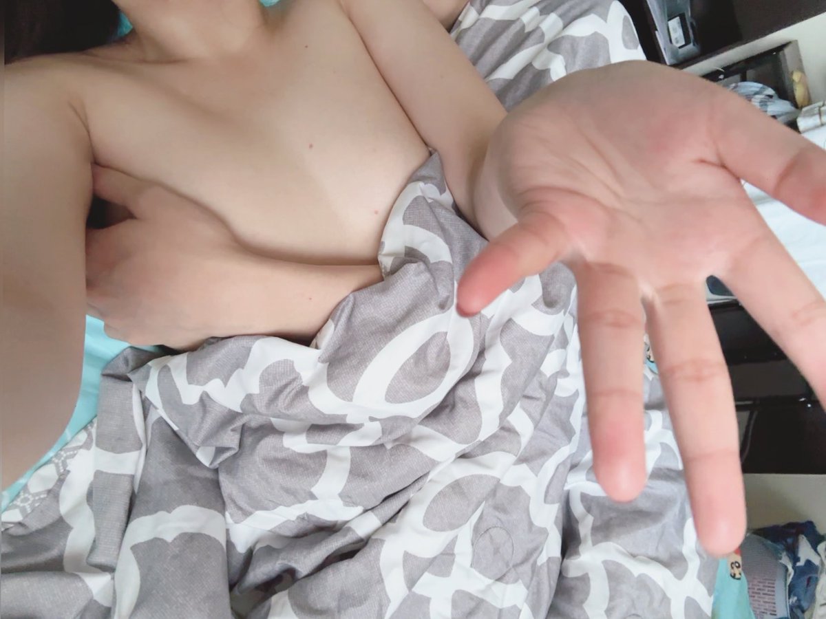 猜猜看前男有沒有幹我？
.
.
.
.
.
.

答案是沒有！

ㄏ
不意外
氣死我ㄌ嗚嗚嗚 https://t.co/iKfzjk0cUO