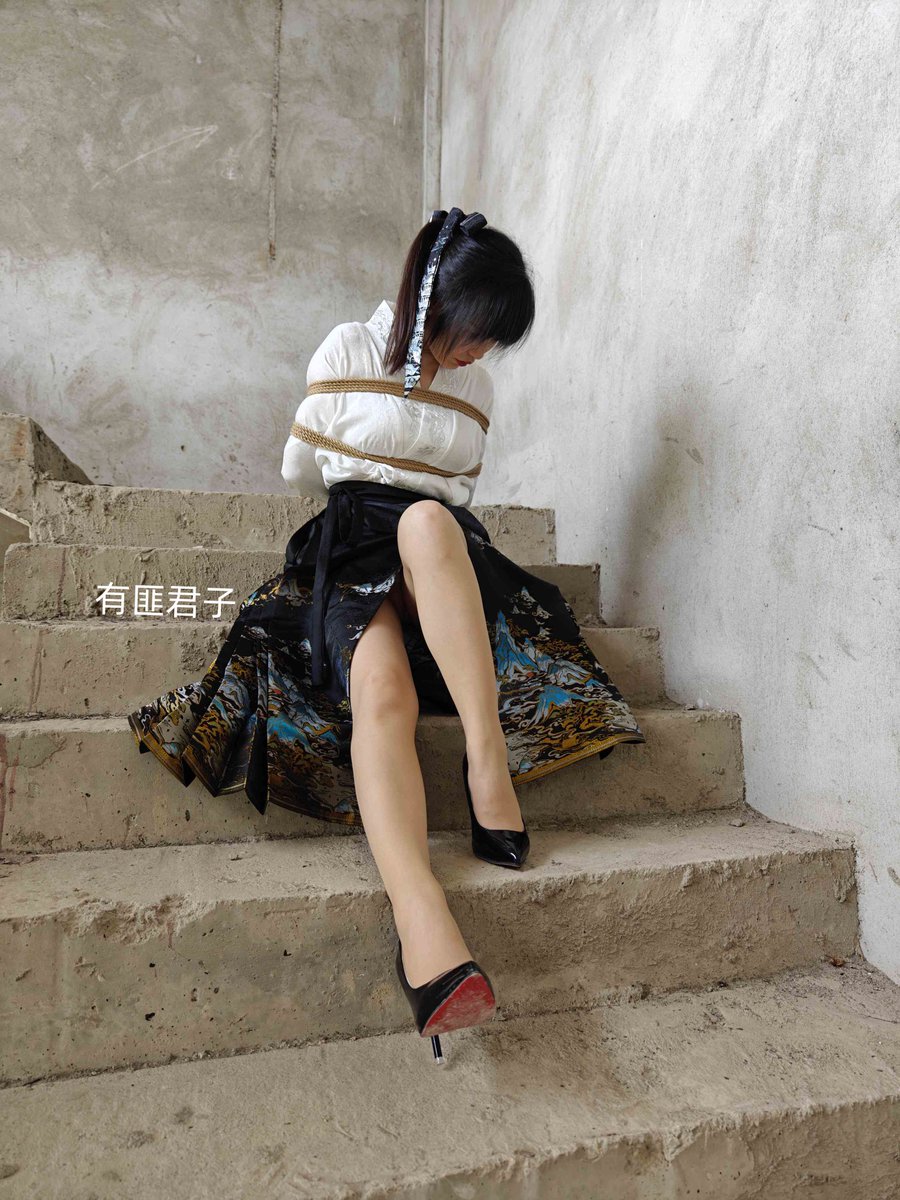 这个季节马面裙是否是你的喜爱。
@yfjz12 https://t.co/4L5eKbhqlG