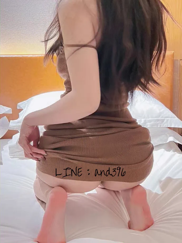 臺北的朋友說龜頭想我都想到流口水了剛到家 女兒都還沒有陪到 就被抓過來汽車旅館 騎車😂 https://t.co/M0pkRCuwu8