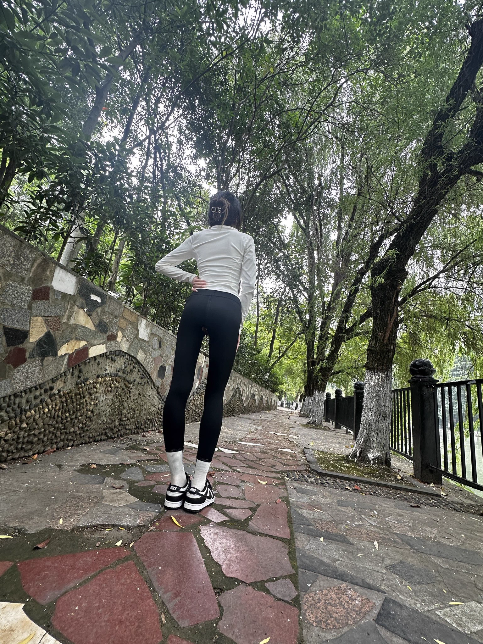 临时露出想法，她就地服装开换！😀～ https://t.co/Tf1gtZyast