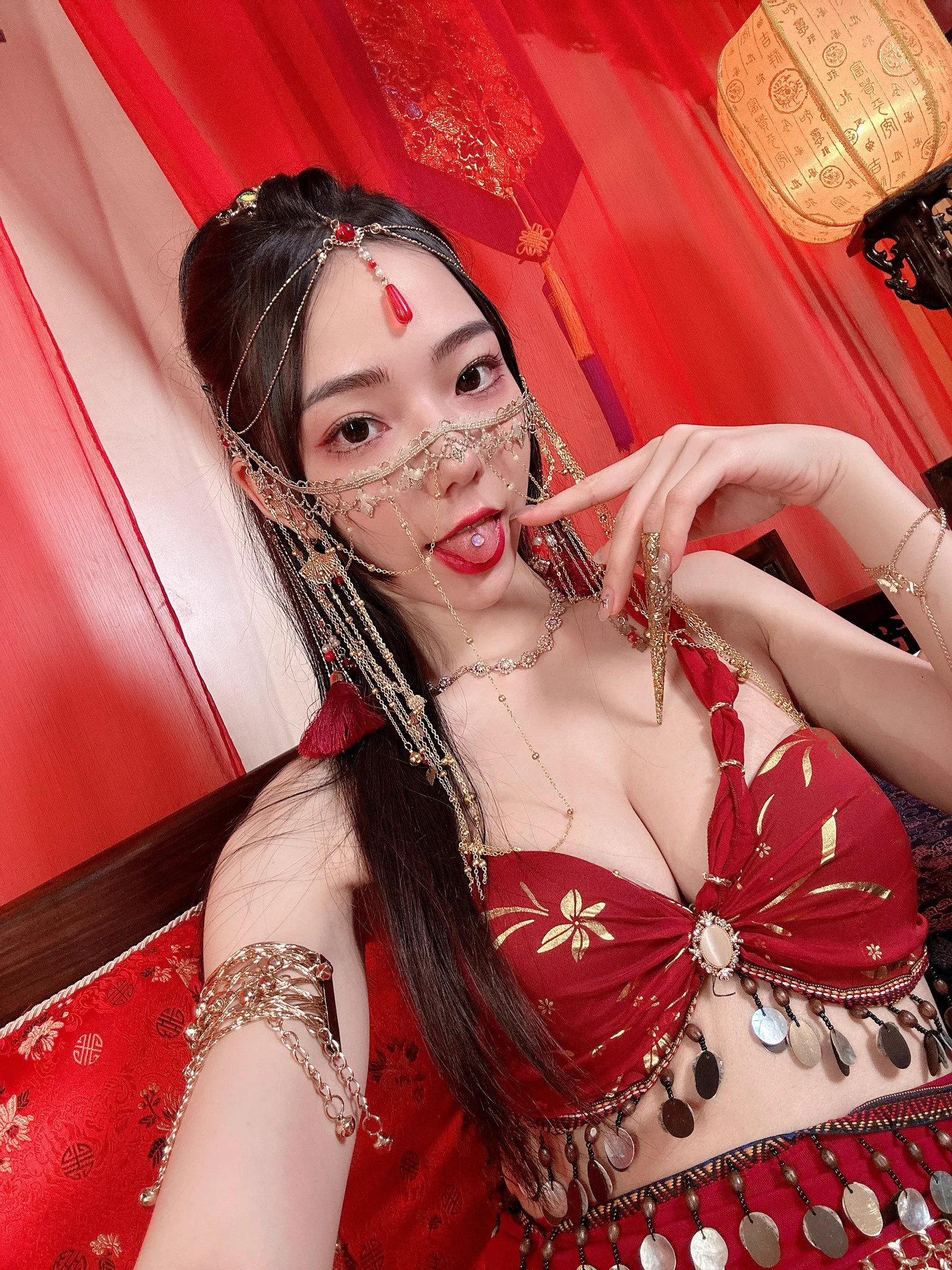 六月新作❤️‍🔥來自邊疆的公主🫶🏻要不要趕快去蒐藏起來！https://t.co/iqbjd1nH3a🔥購買蒐藏含隱藏版，可獲得加碼私訊福利❤️‍🔥資深啾娃私訊Line，新朋友私訊JV站內 https://t.co/AuaVzccvT3