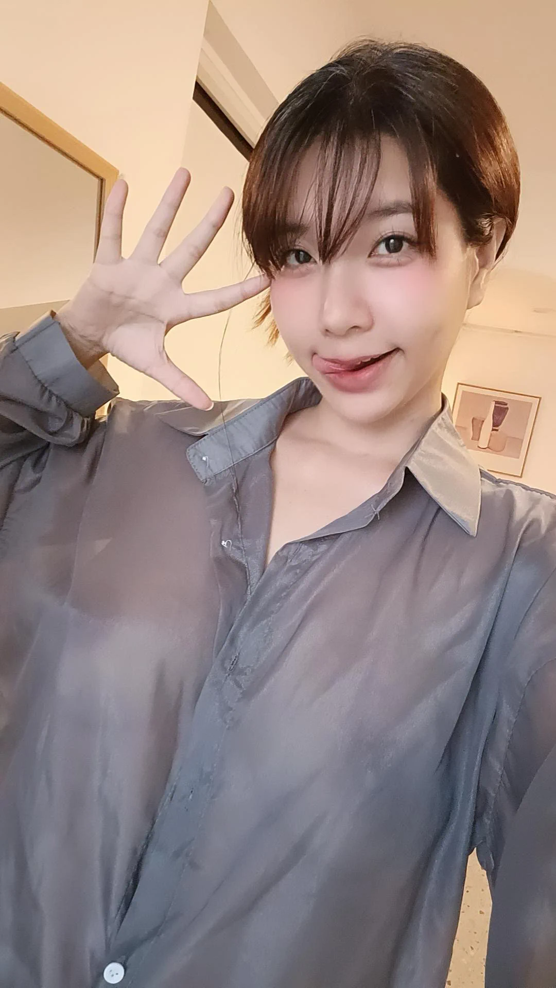 Fansone 準備來更新今年的劇情片還有這兩年拍的女女片💞https://t.co/K7OJT0Ki2e https://t.co/lpzjvR8LOe